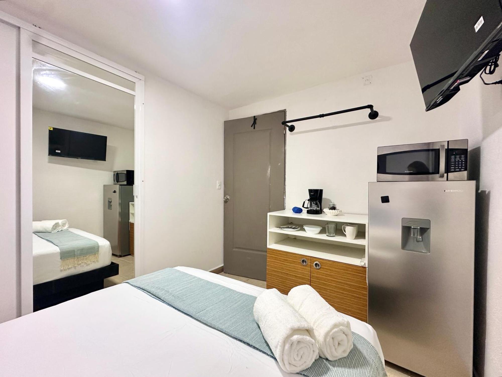 Coco Suites By Andiani Travel Cancún Extérieur photo